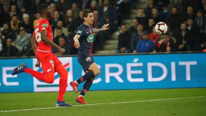 包含萨克拉门托国王迎来里程碑备战欧篮联今晚浙江队调整名单以备法国杯，上海海港围绕中超伤情更新看傻球迷的词条